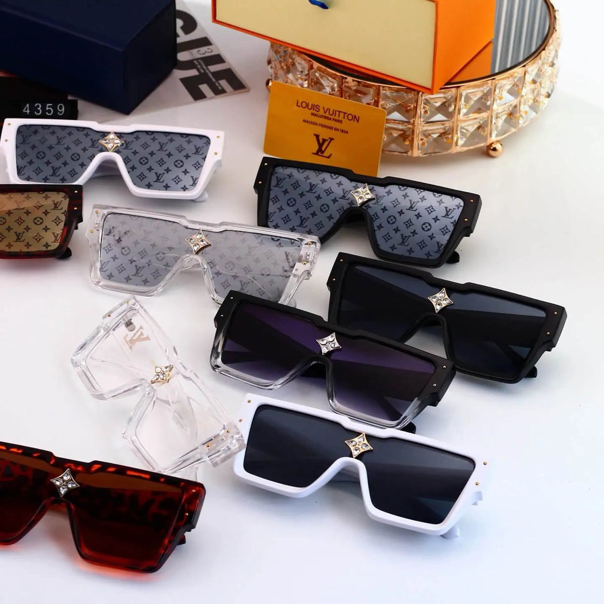 Four-Leaf Clover Diamond Sunglasses