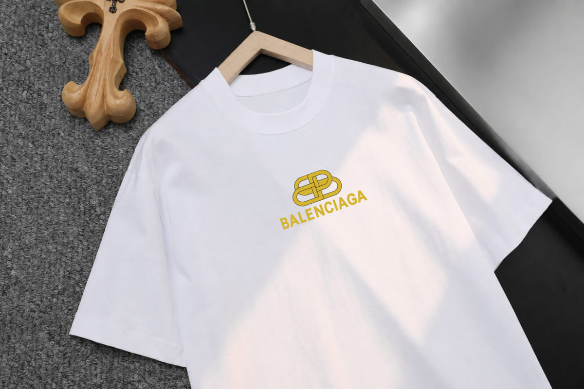 Classic Golden Logo T-shirt