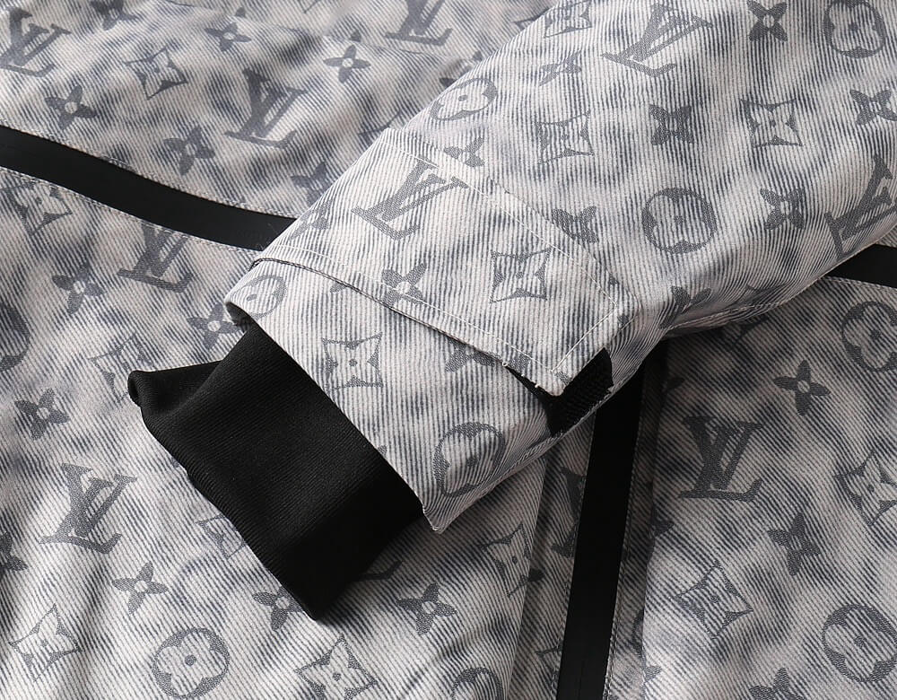 Tech Pocket Hooded Utility Jacket