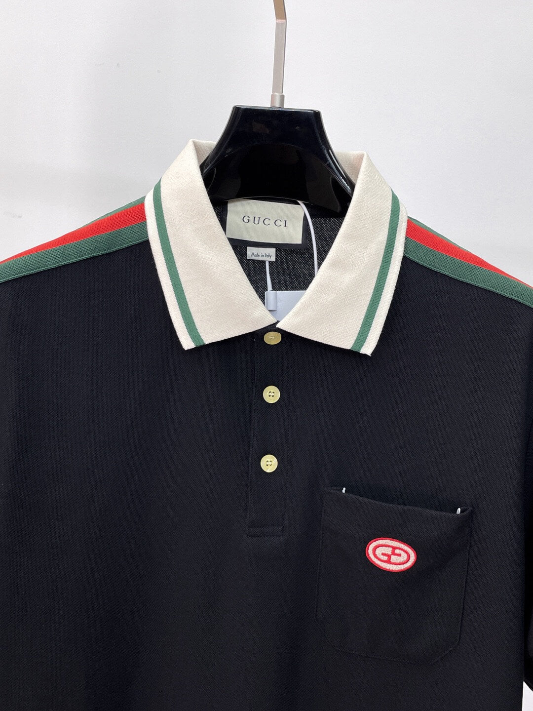 Red‑Green Striped Shoulder Polo Shirt