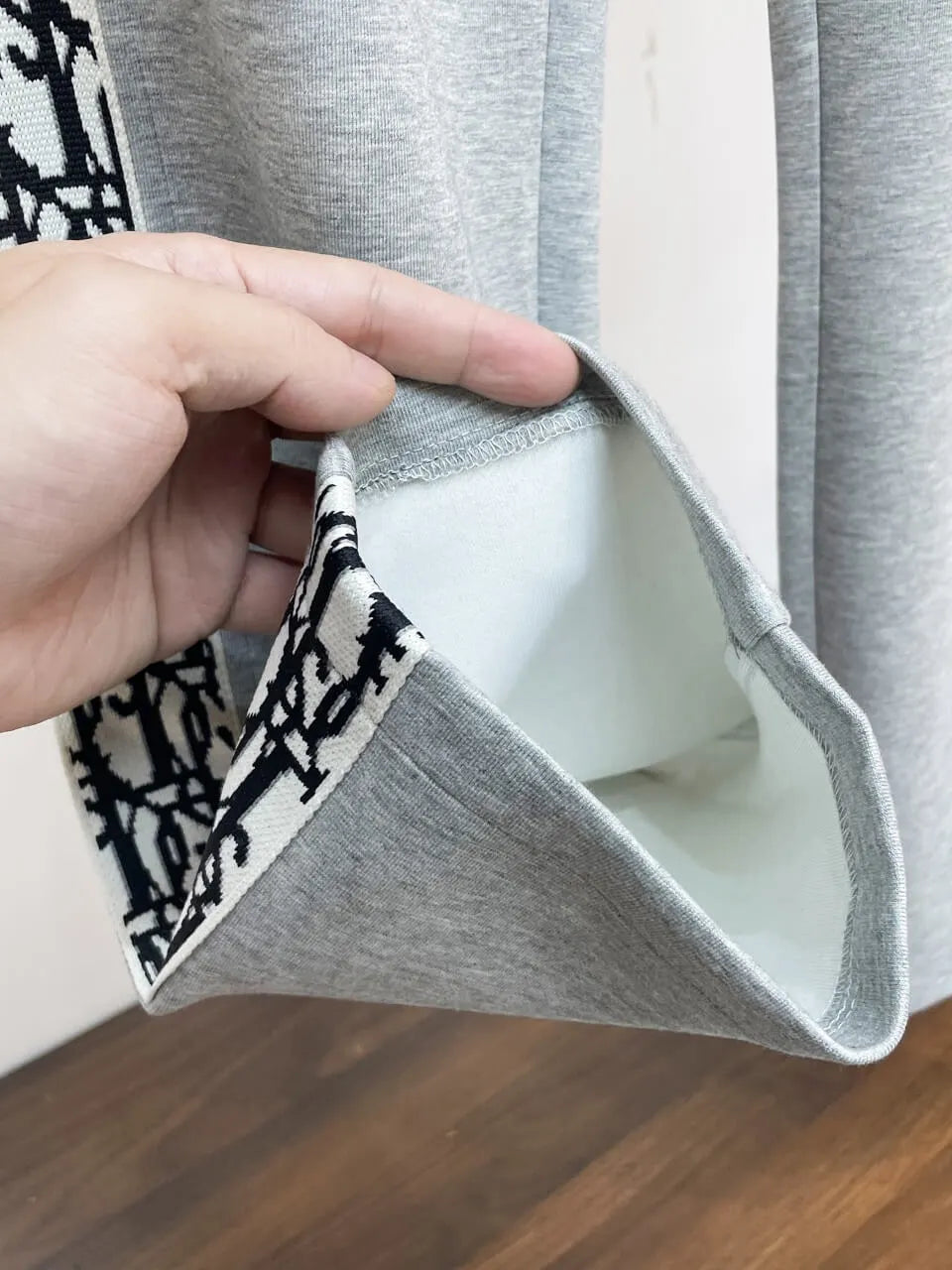 Side Tape Logo Straight‑Leg sweatpants