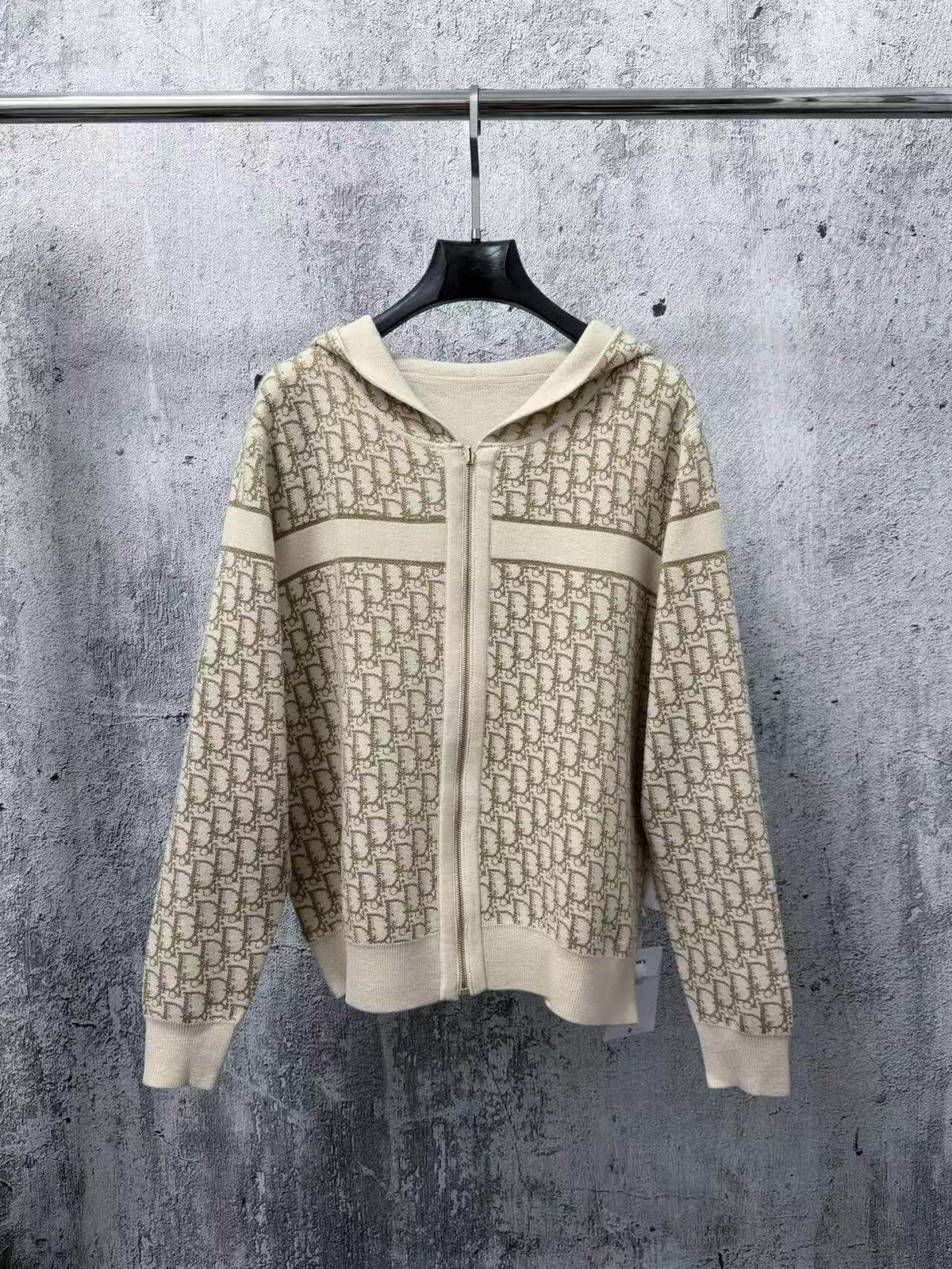 All-Over Jacquard Reversible Jacket