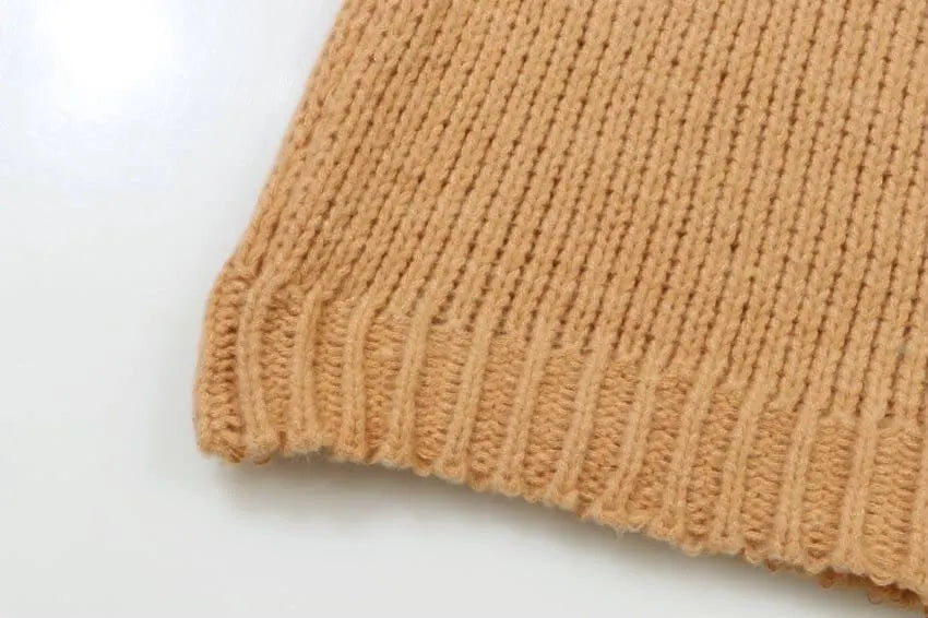 Letter Logo Chunky Knit Sweater