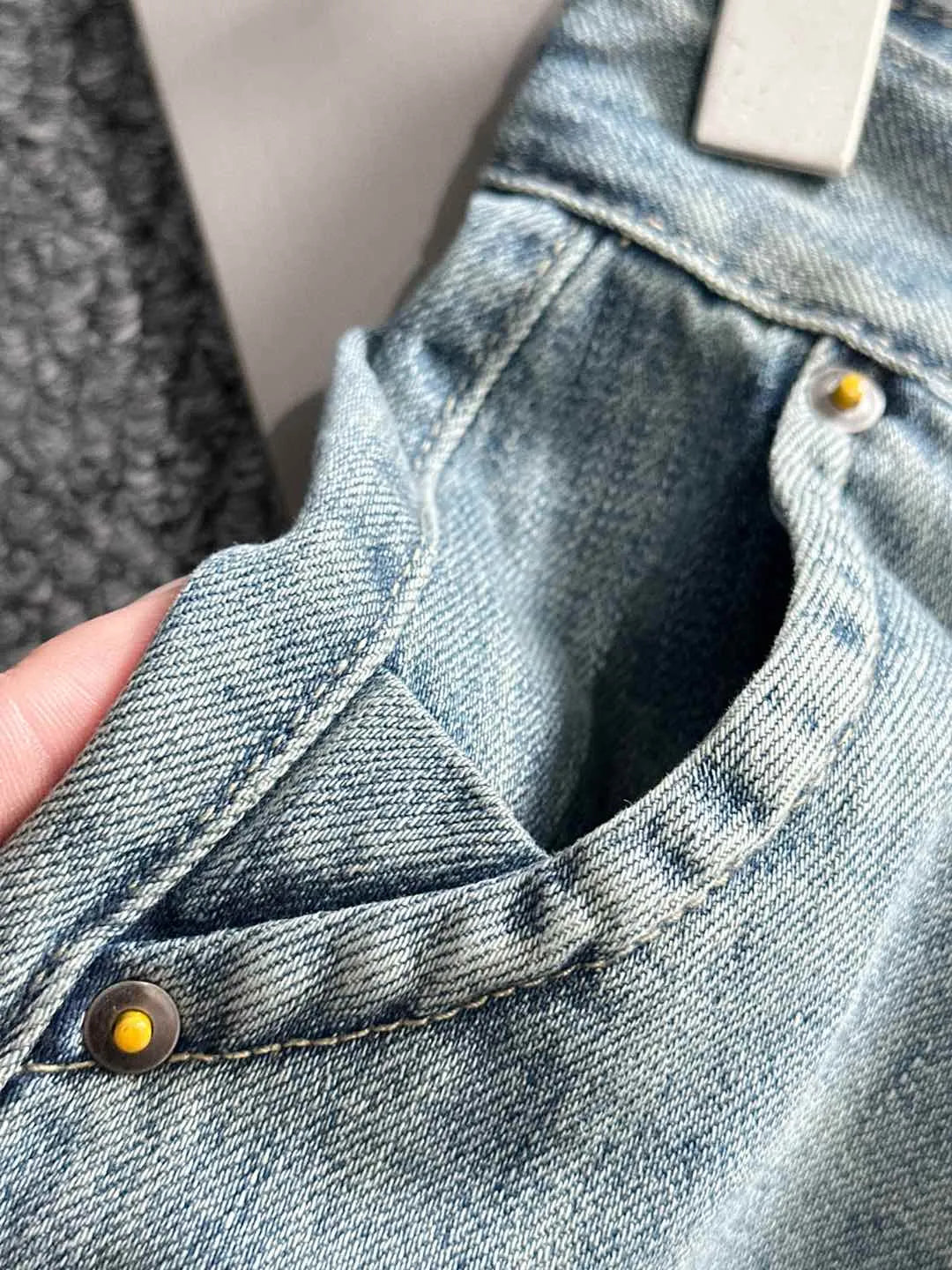 Logo Embroidery Washed Denim Shorts