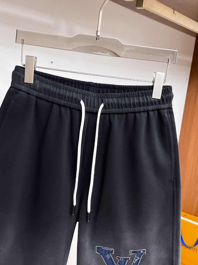 Gradient‑Color Patch Drawstring Shorts