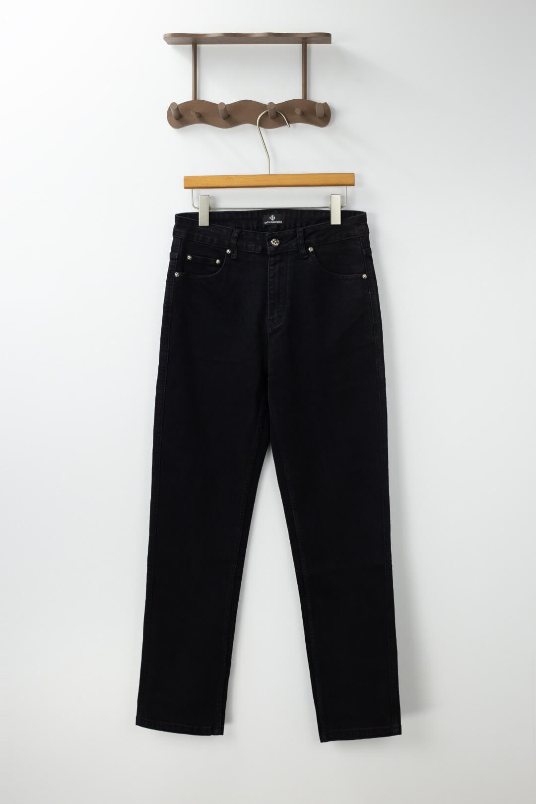 Heavy‑Wash Denim Jeans