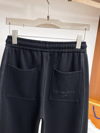 Chest Small Logo Seam‑Spliced Pants