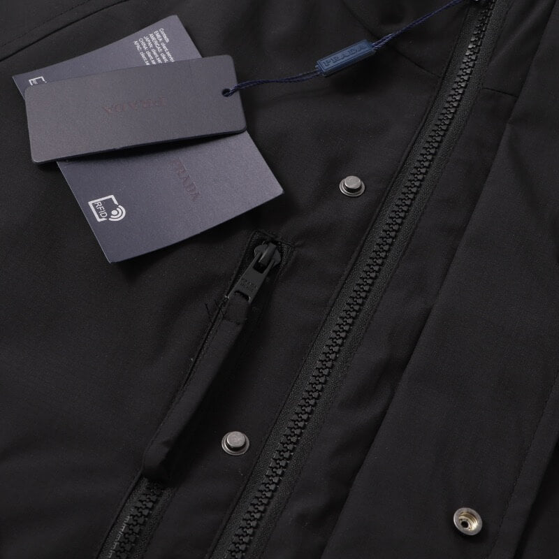 Classic Triangle Jacket