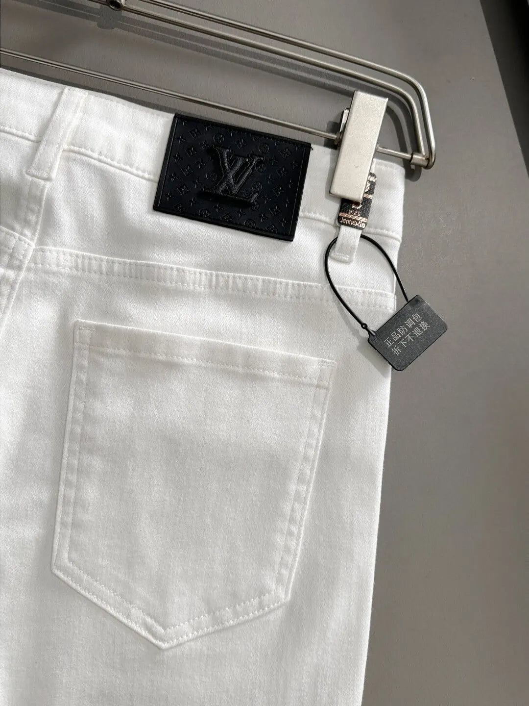 Logo Patch Straight Jeans