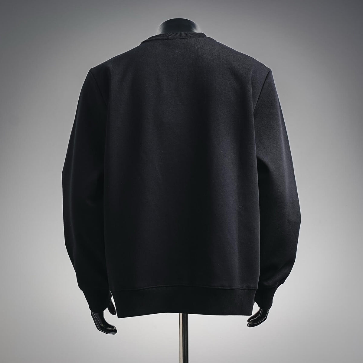 Pocket Vintage Patch Crewneck Sweatshirt