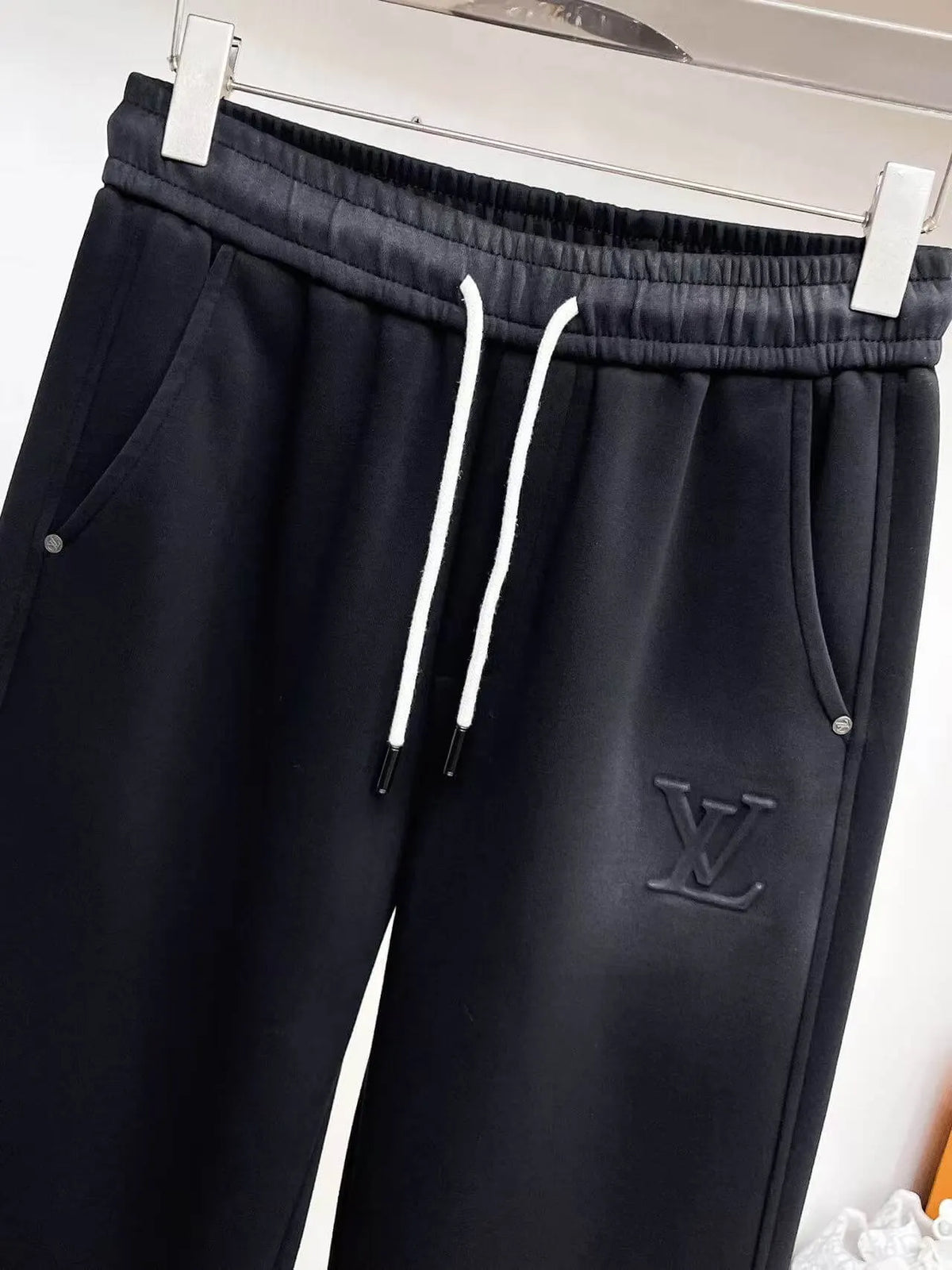 Simple Embossed Logo Straight‑fit Pants
