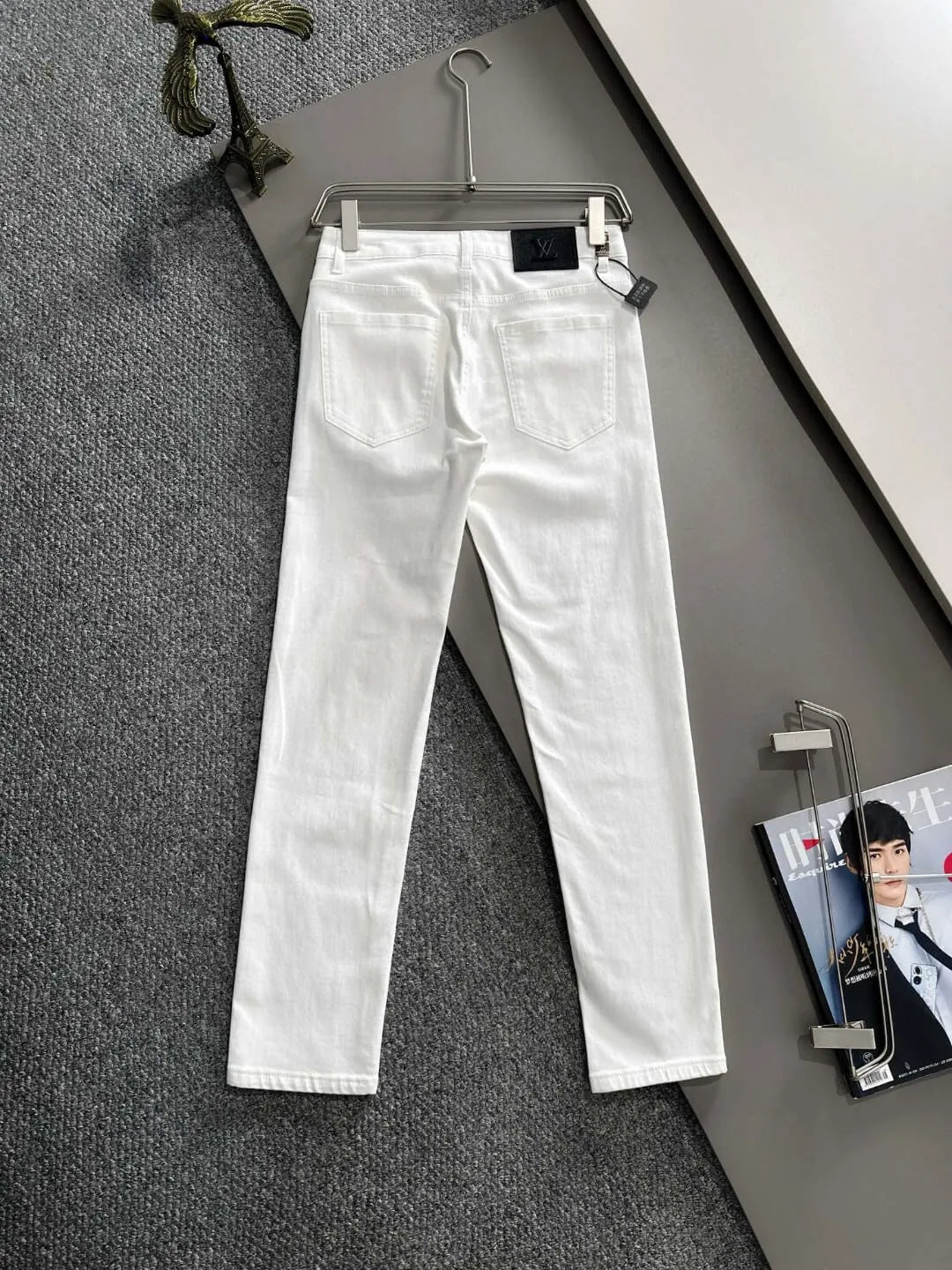 Logo Patch Straight Jeans