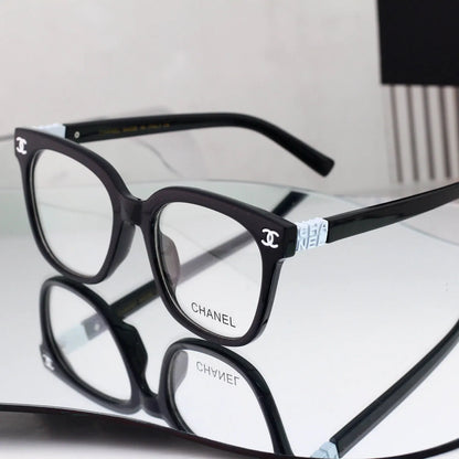 Logo Literary Square Sunglasses
